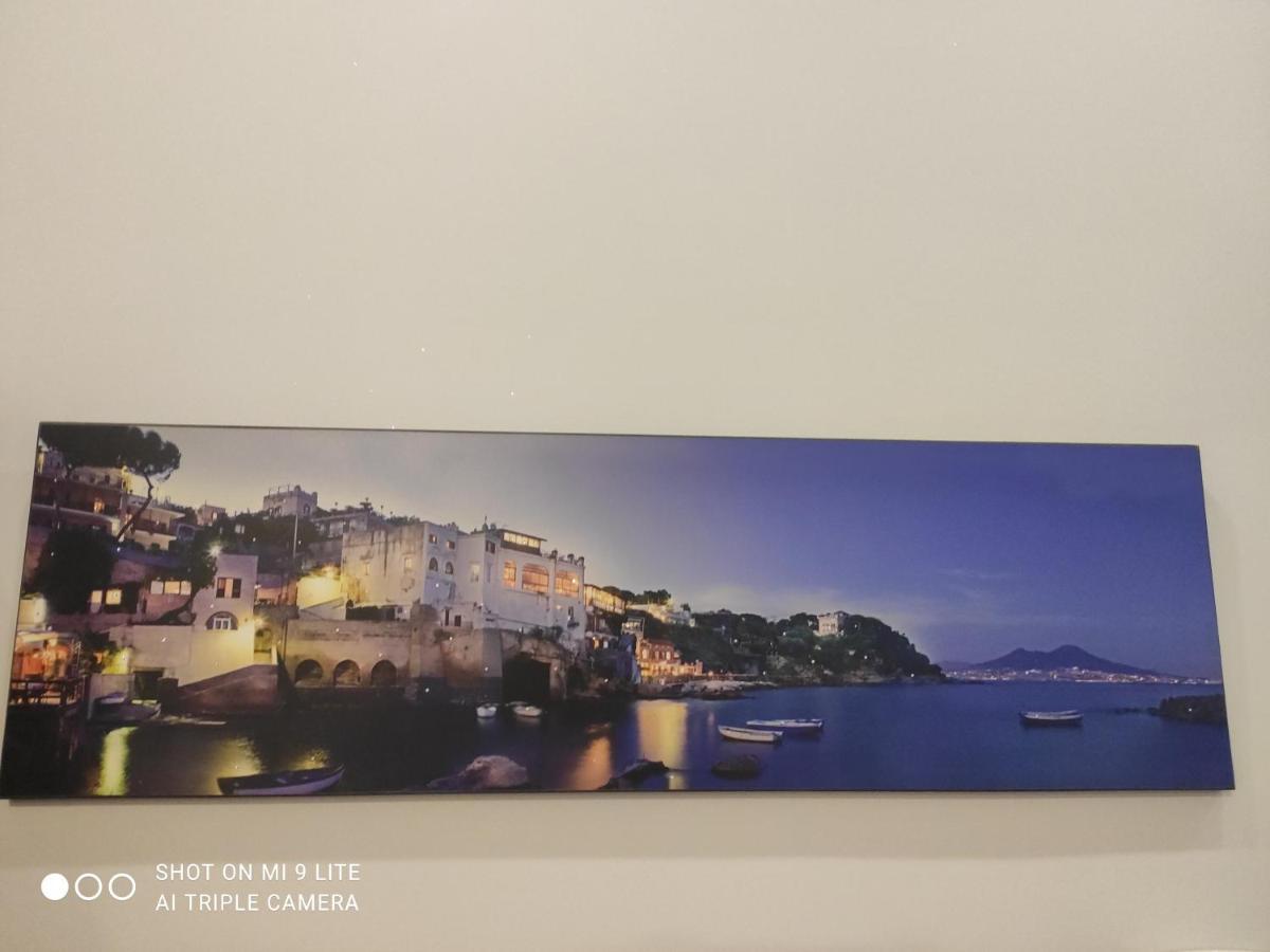 Casa Vacanze Zia Rose Napoli Eksteriør billede