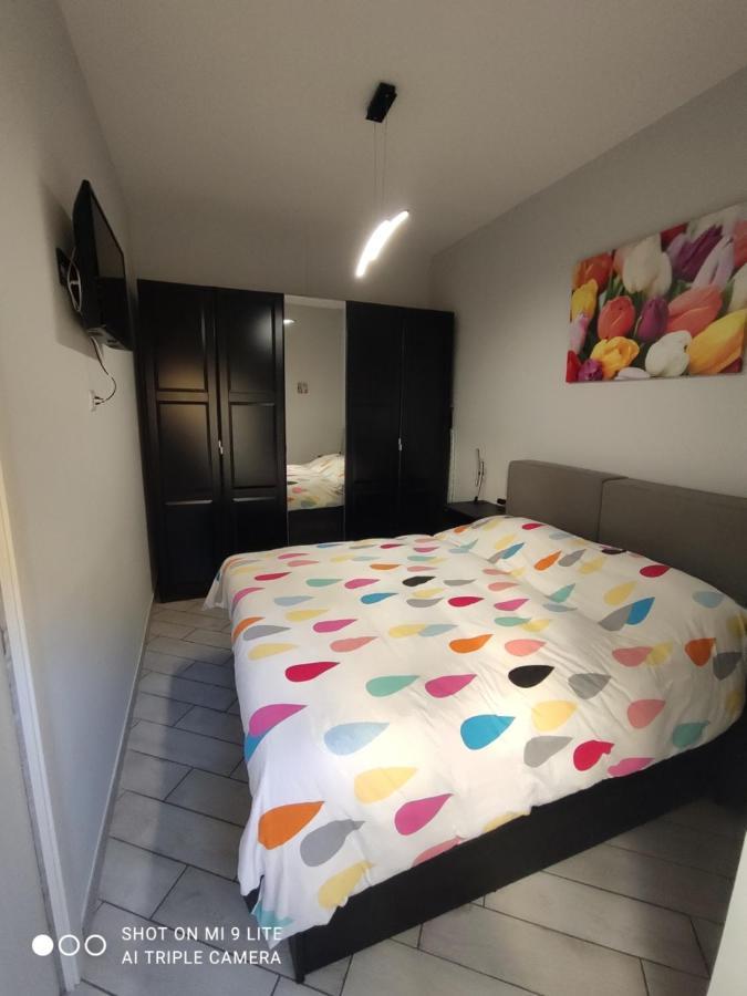 Casa Vacanze Zia Rose Napoli Eksteriør billede
