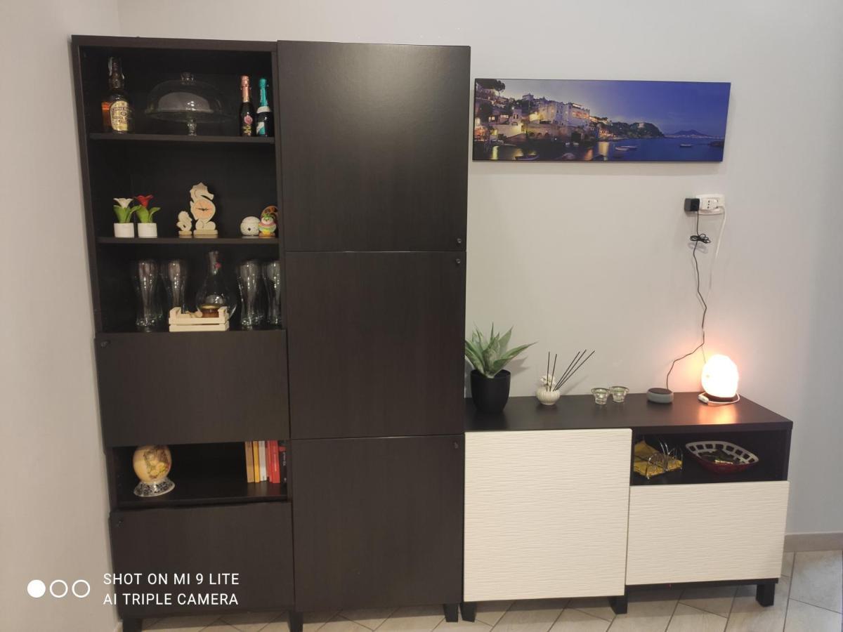 Casa Vacanze Zia Rose Napoli Eksteriør billede