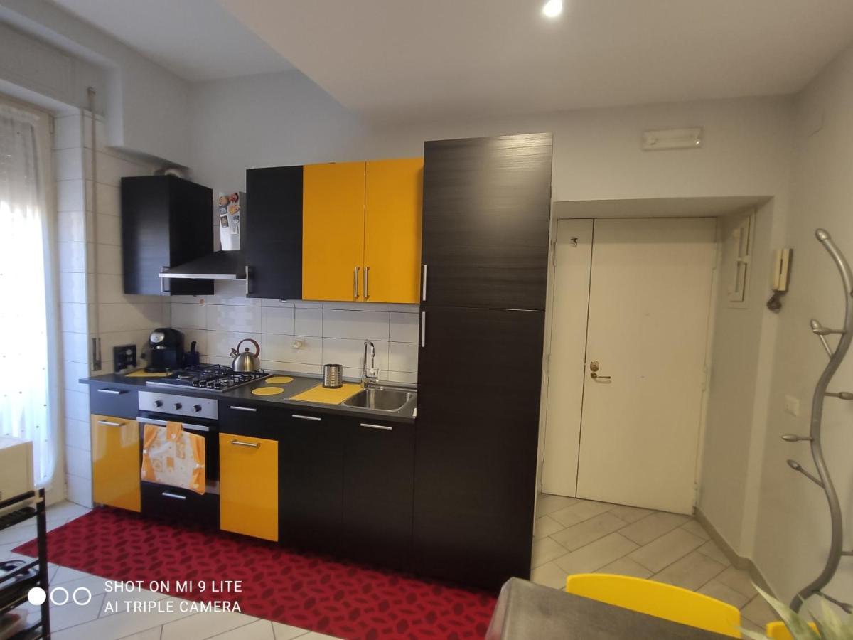 Casa Vacanze Zia Rose Napoli Eksteriør billede